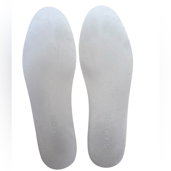 Rothy’s women’s 9.5 lace up sneaker in excellent condition - Picture 8 of 8